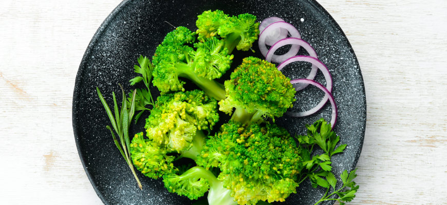 how long to boil broccoli