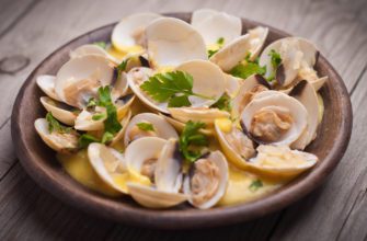 how long to boil clams