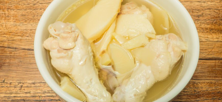 how long to boil bone in chicken